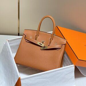 Classic Hermes Bag: A Stylish and Versatile Choice for Elegance
